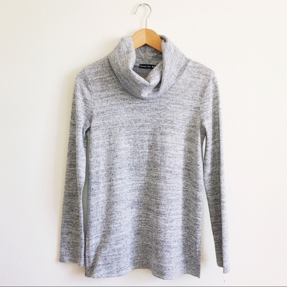 Double Zero Grey Turtleneck Long Sleeve Top